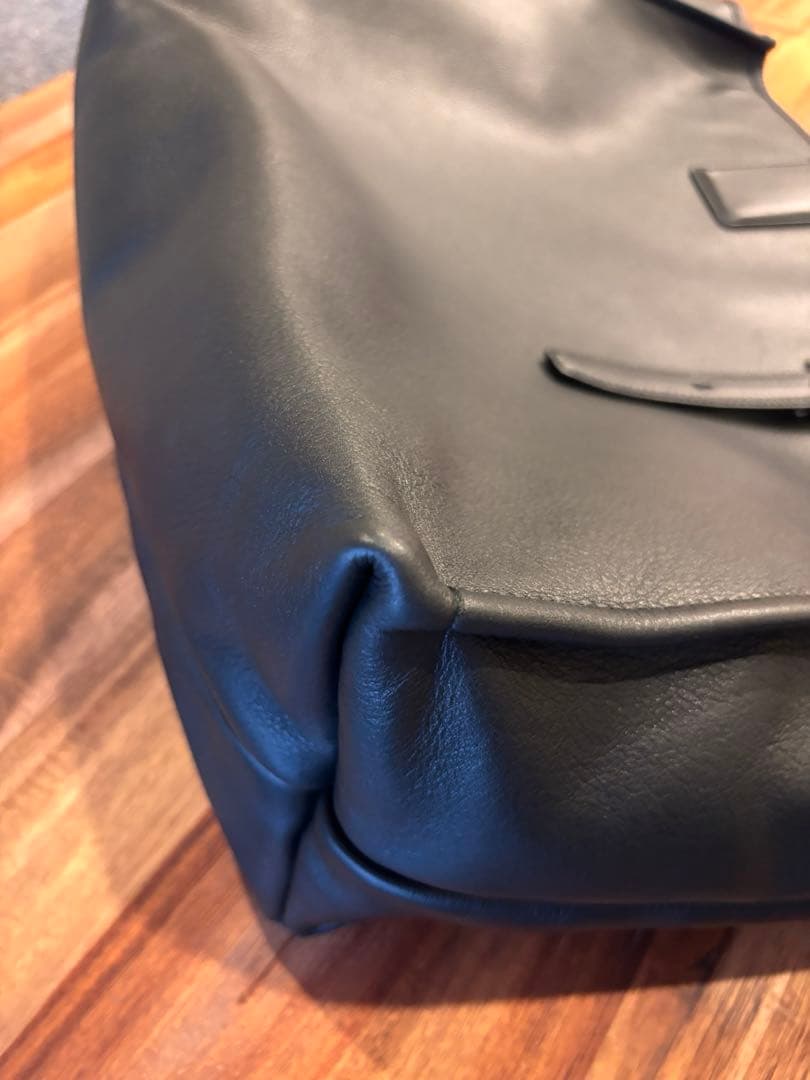 【値下げ】Salvatore Ferragamo 1927 ブラックトートバッグ