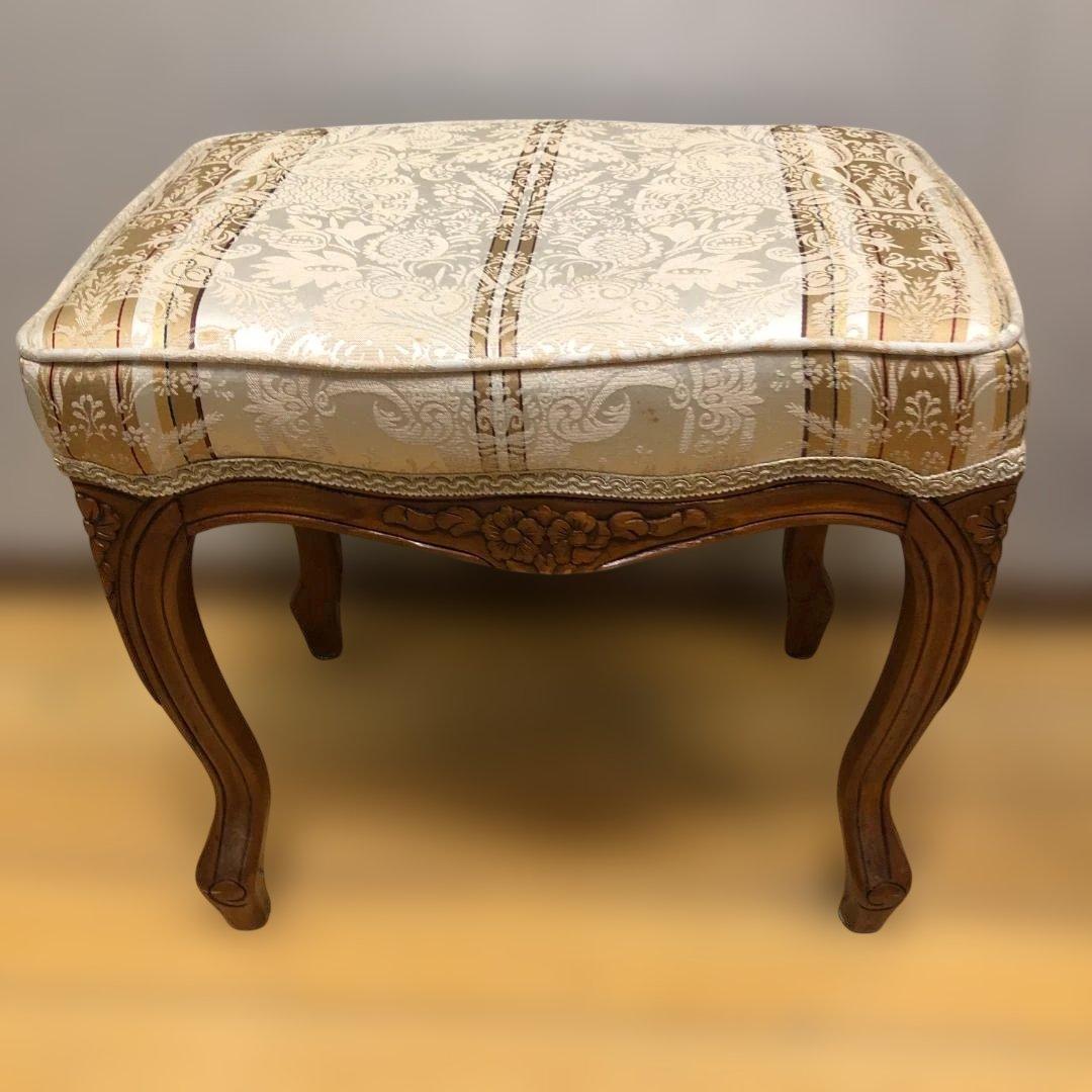 送料無料 猫脚クラシック調スツール2脚セット 彫刻入り木製フレーム 251229