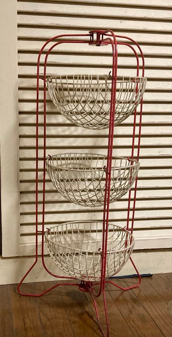 レトロ　3段ワイヤーラック　赤がかわいい