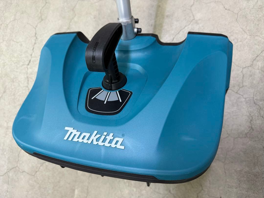 マキタ除雪アタッチメントSN400MP、スプリットモーターMUX01G中古美品