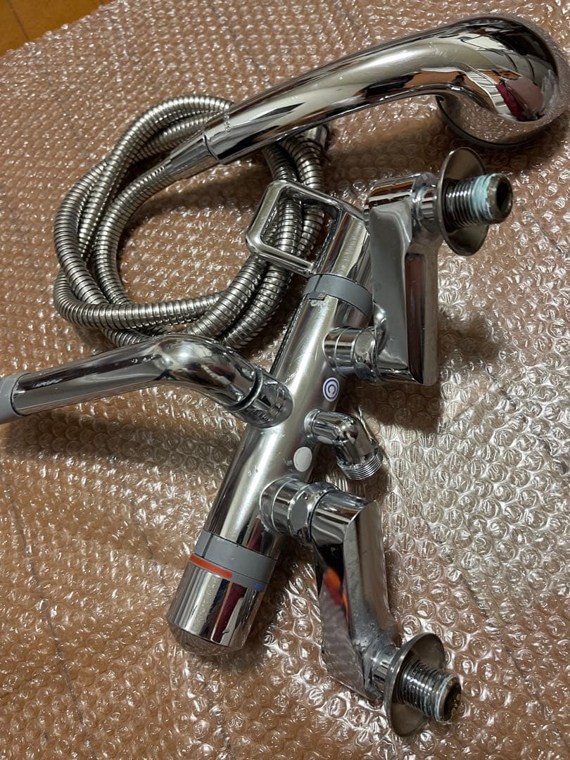 岩本 TOTO ∥ 壁付サーモスタット浴室用水栓TMG40CRXセット