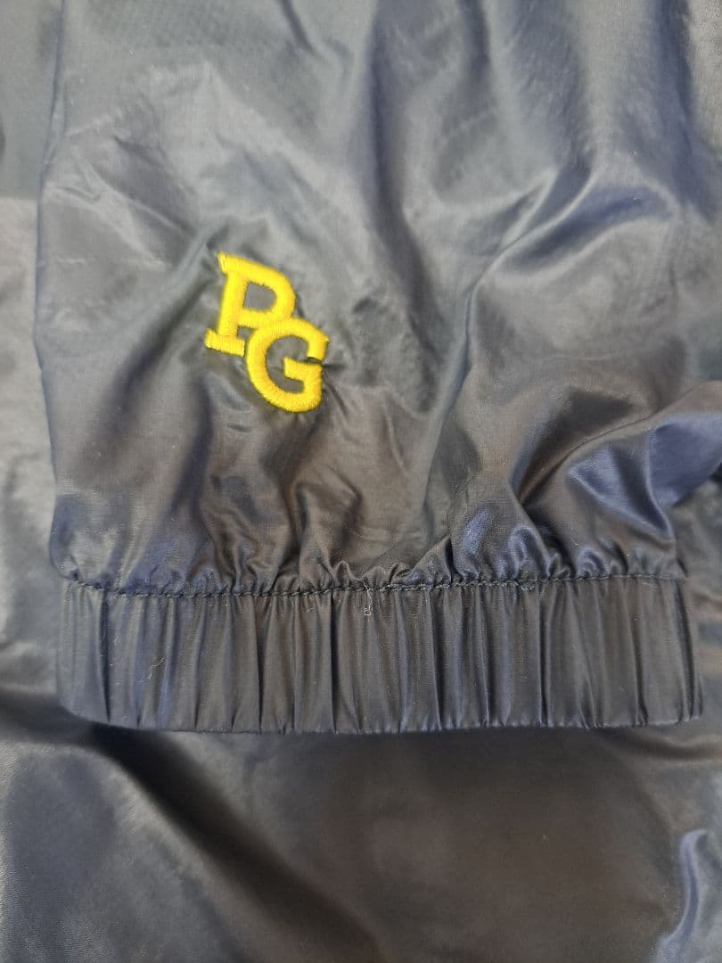 パーリーゲイツ PEARLY GATES サイズ4 (M) 迷彩 ツインスニード