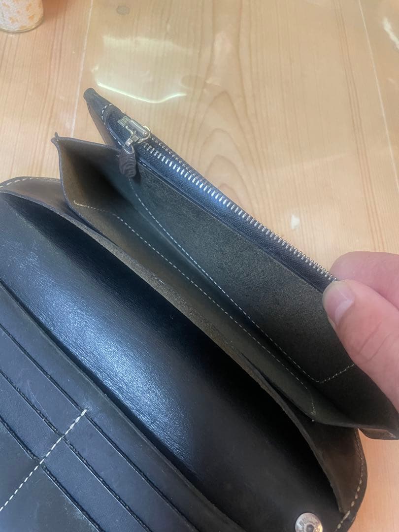 FUNNYファニー　パイソン　長財布　ベクターコンチョ