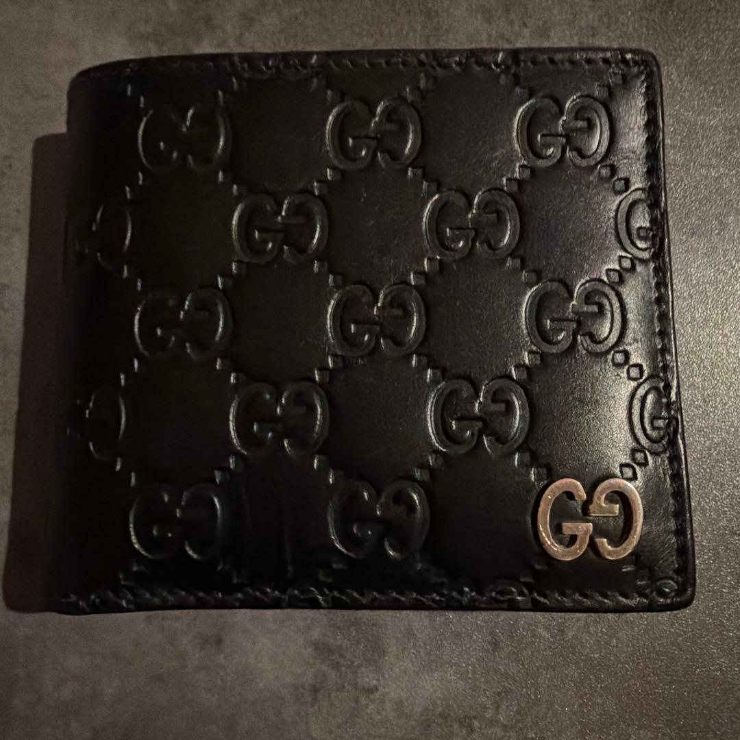 CUCCI 折りたたみ財布　美品