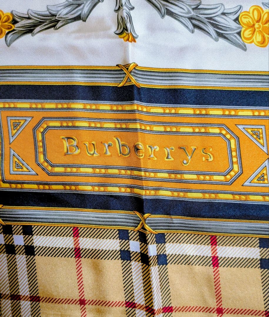 Burberrys シルクスカーフ チェック柄