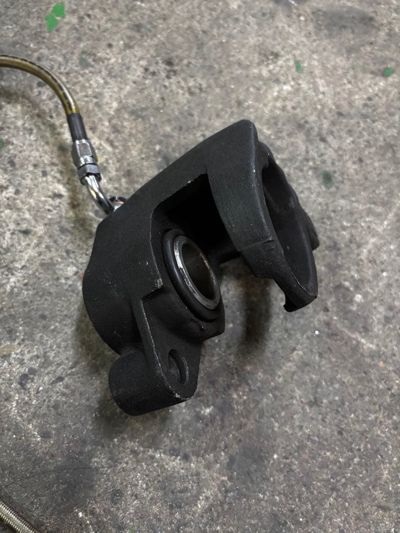 w*n様 ハーレー　ブレーキ　キャリパーセット 1インチ　ブレーキマスター　ni