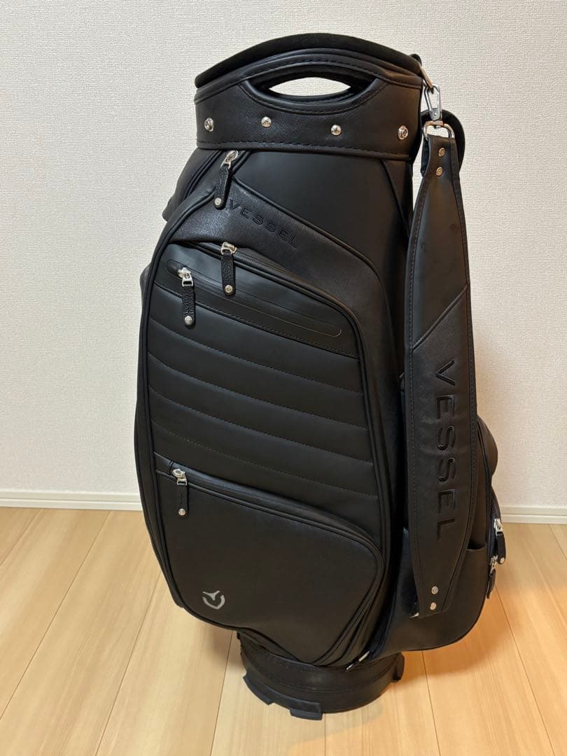 Vessel ブラック キャディバッグ