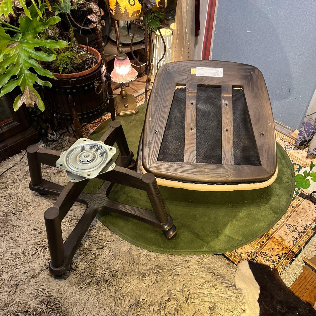 Sale L ４ NAGANO キャスター付き　３６０度回転　　アームチェア