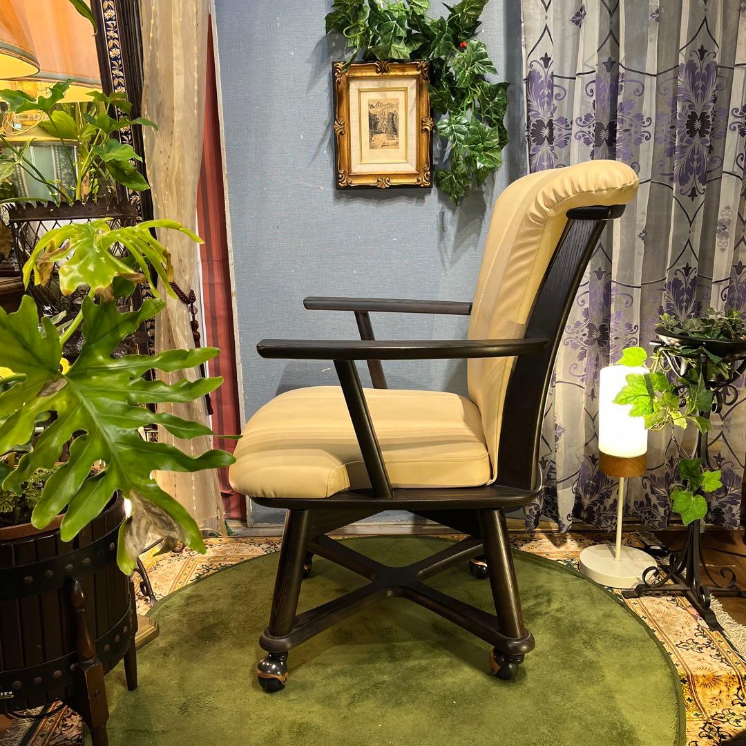 Sale L ４ NAGANO キャスター付き　３６０度回転　　アームチェア