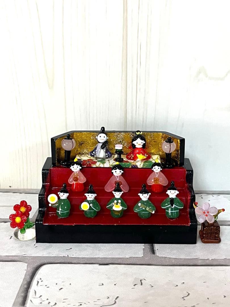 雛人形　ガラス細工　豆雛　三段飾り　ミニチュア