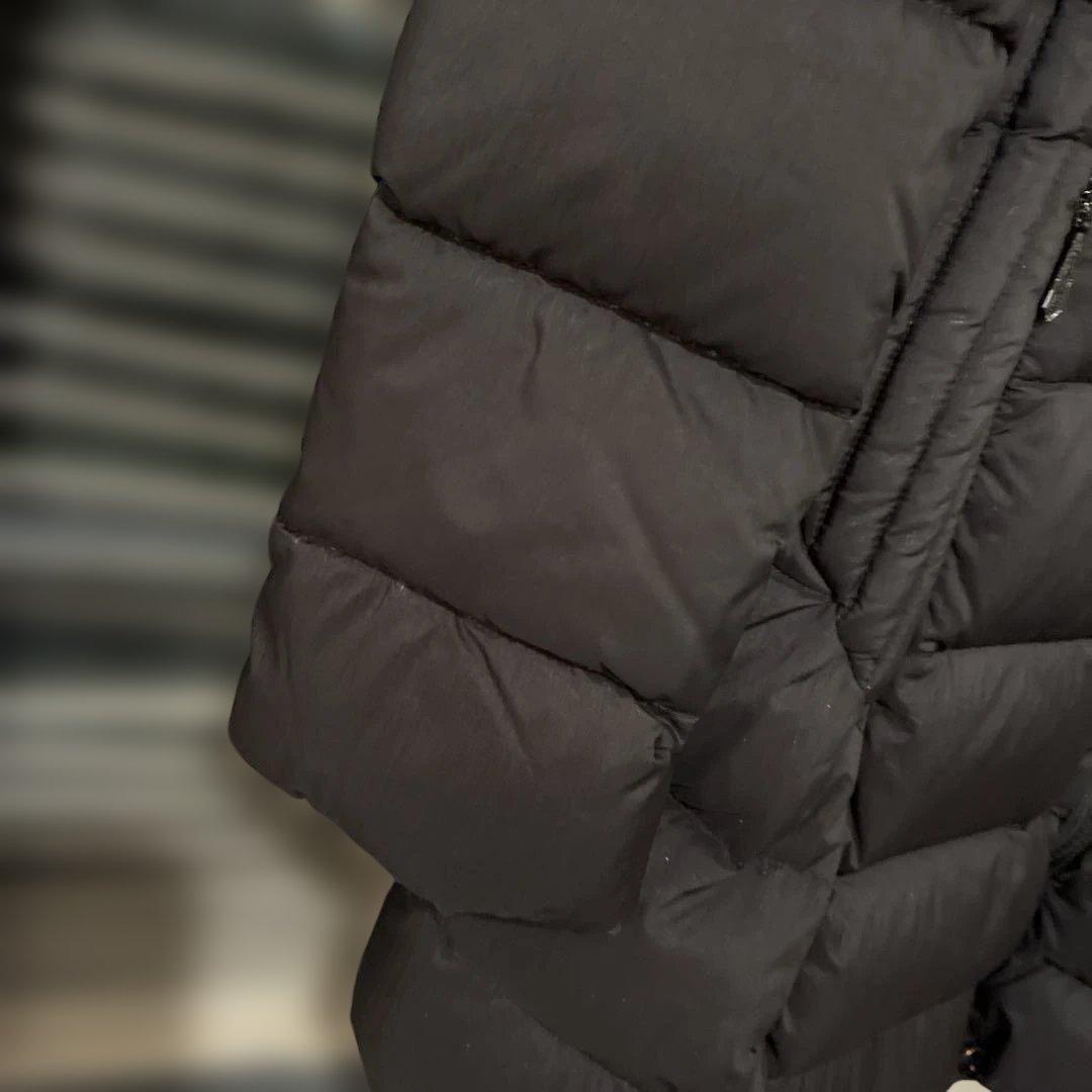 タトラス ダウンコート