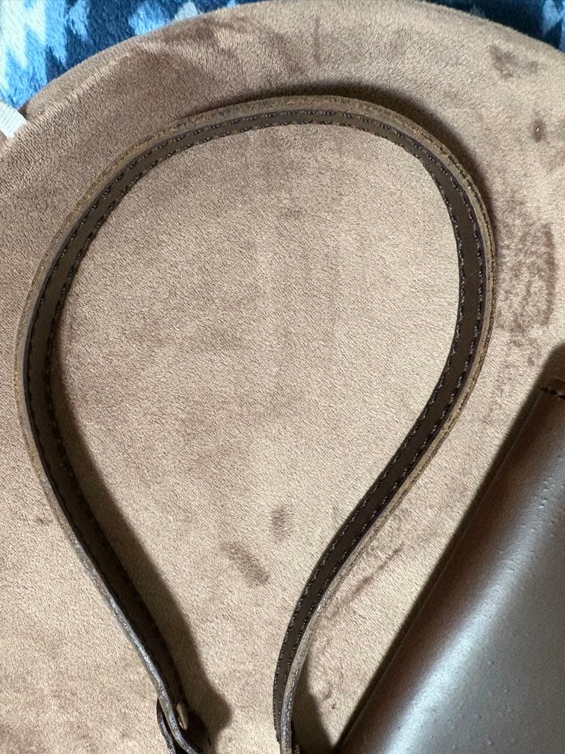 ブラウンレザー長財布