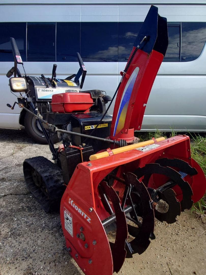 YANMAR除雪機　je-7hのOEM共立除雪機