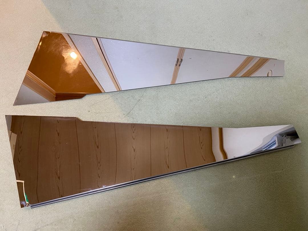 いすゞフォワード ウインドウパネル 鏡面　左右セット