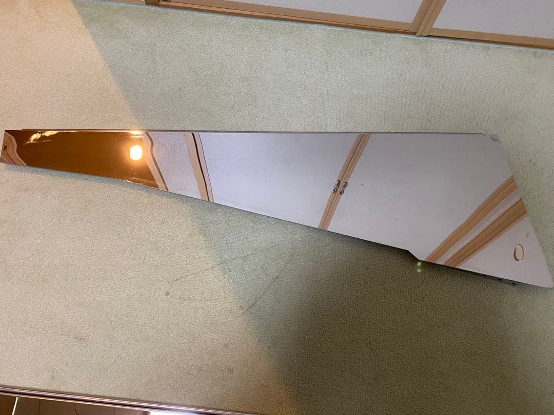 いすゞフォワード ウインドウパネル 鏡面　左右セット