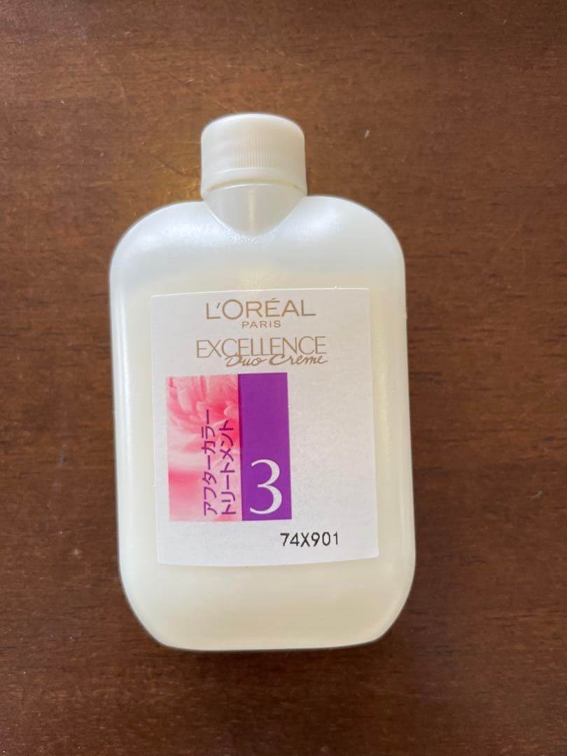 L'OREAL EXCELLENCEヘアトリートメント3 　40g✖️44個