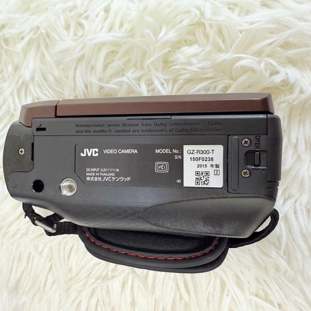 美品 エブリオ　JVC gz-r300-t ハイビジョンメモリームービー