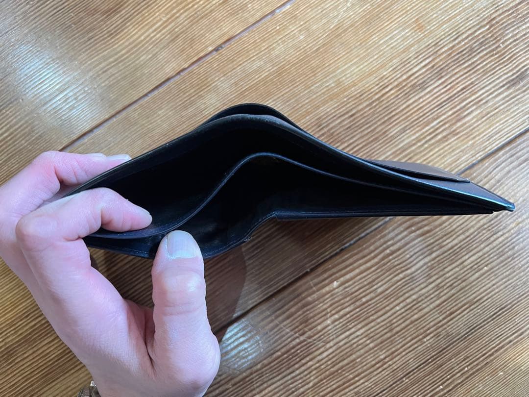 交渉可　SAINT LAURENT 二つ折財布DB