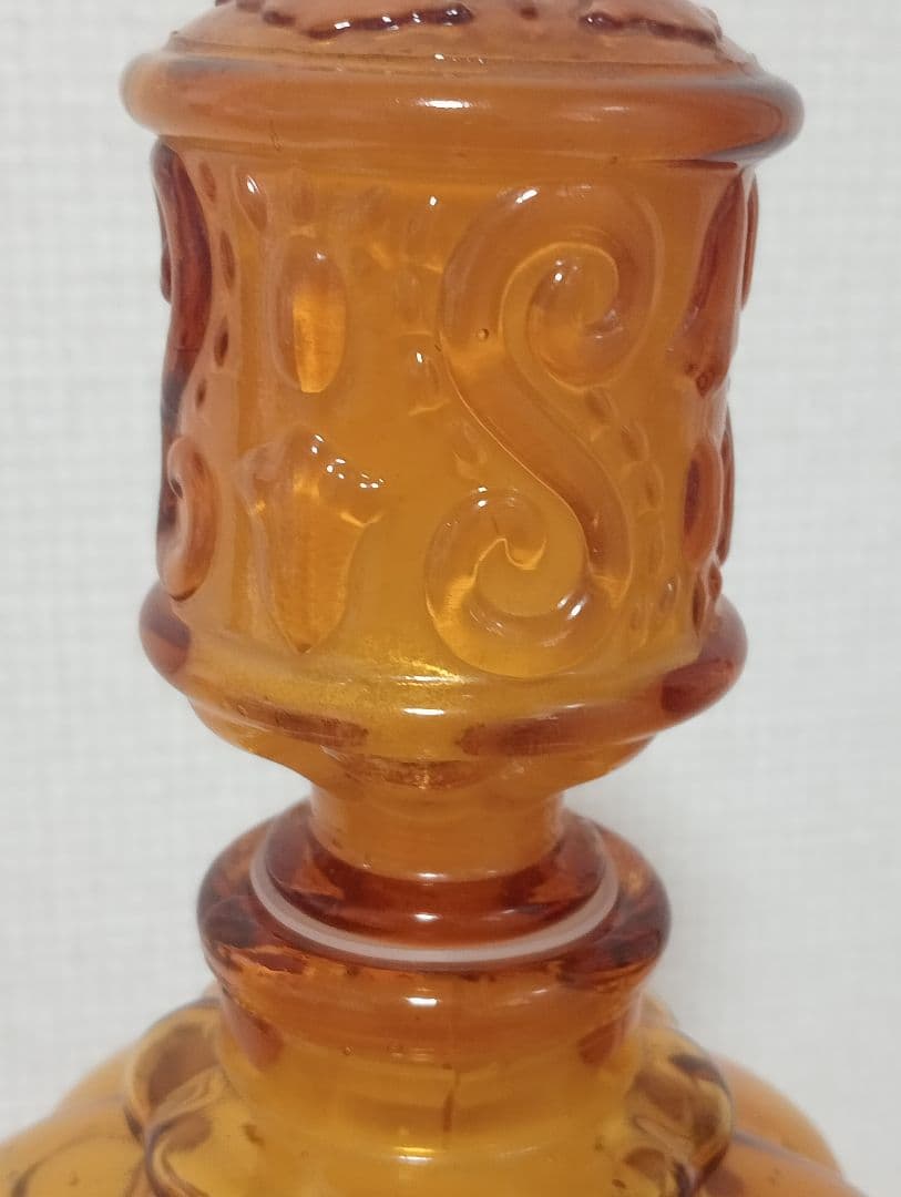 イタリア製アンティーク カラフェ 瓶 装飾的なアンバーガラスボトル 1960年代