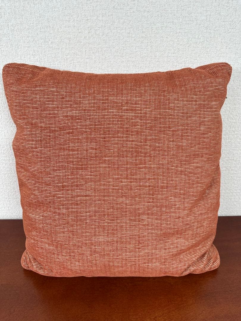 展示品 arflex アルフレックス クッション 天然羽毛 ※r2