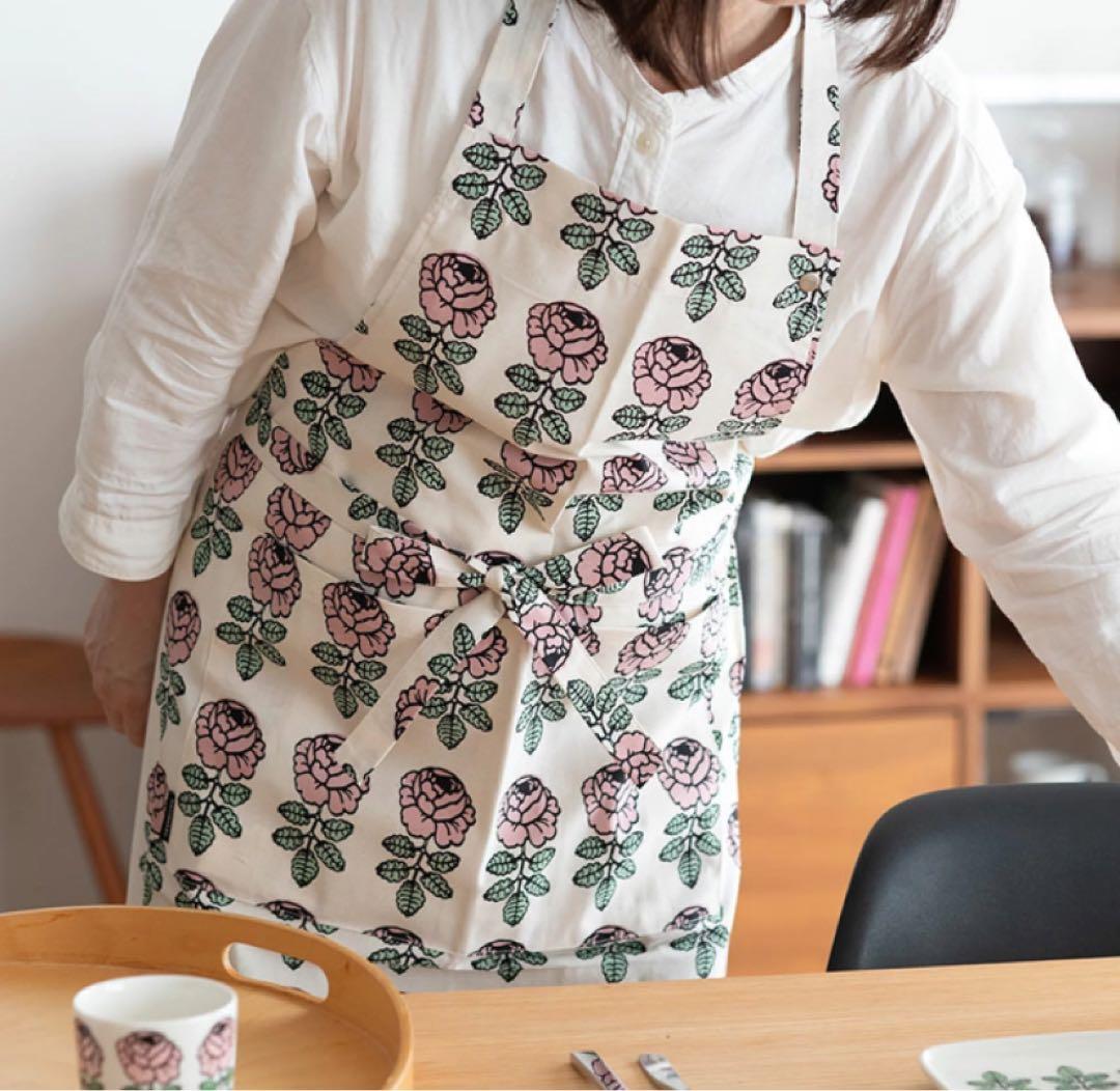 マリメッコ エプロン ヴィヒキルース ピンク 日本限定