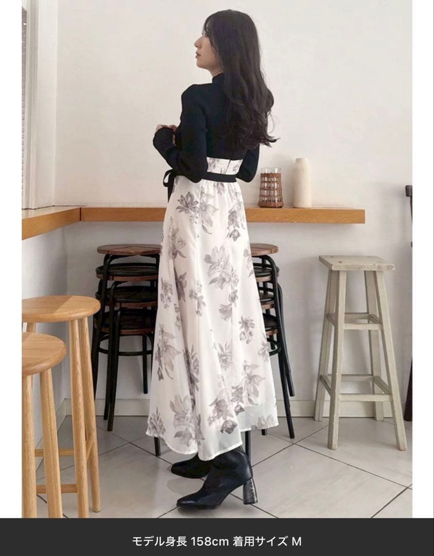 フラワードッキングロングスリーブワンピース