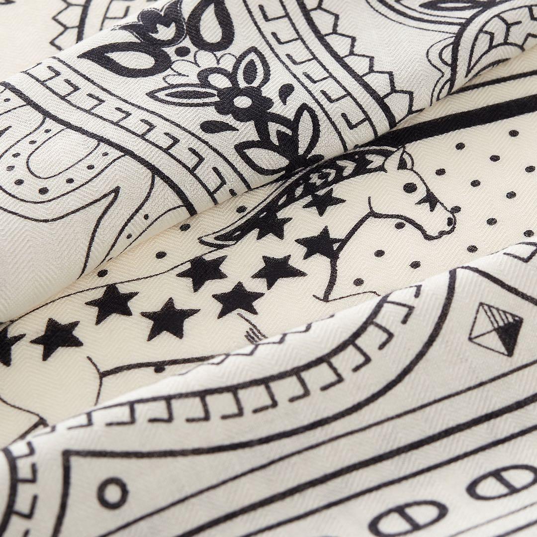 新品未使用2025AWエルメス カレジェアン シュヴァル・ドゥ・クール・バンダナ