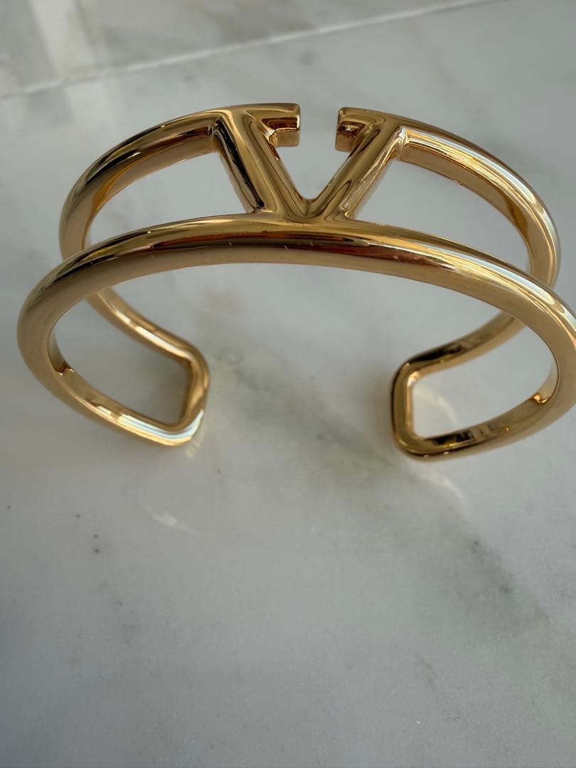 VALENTINO Vロゴ　シグネチャーメタルブレスレット　ヴァレンティノ