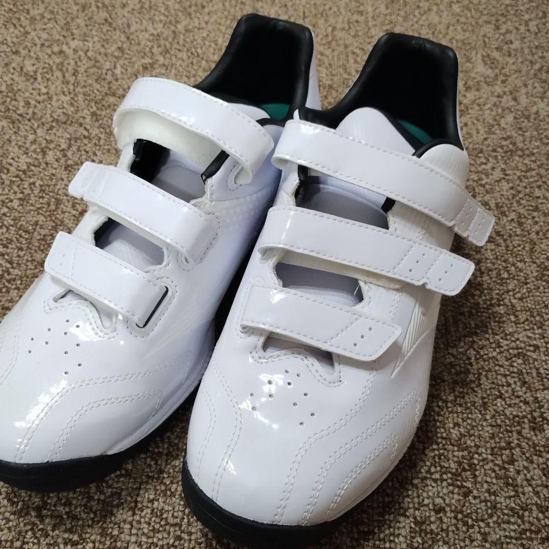 トミー　野球トレーニングシューズとスパイクセット