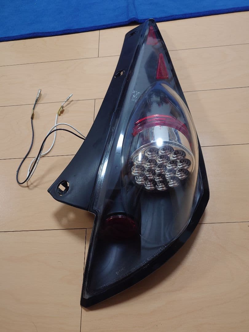 フェアレディz z33社外テールランプ