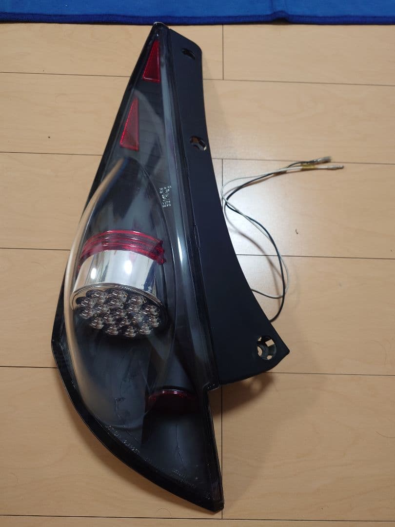 フェアレディz z33社外テールランプ