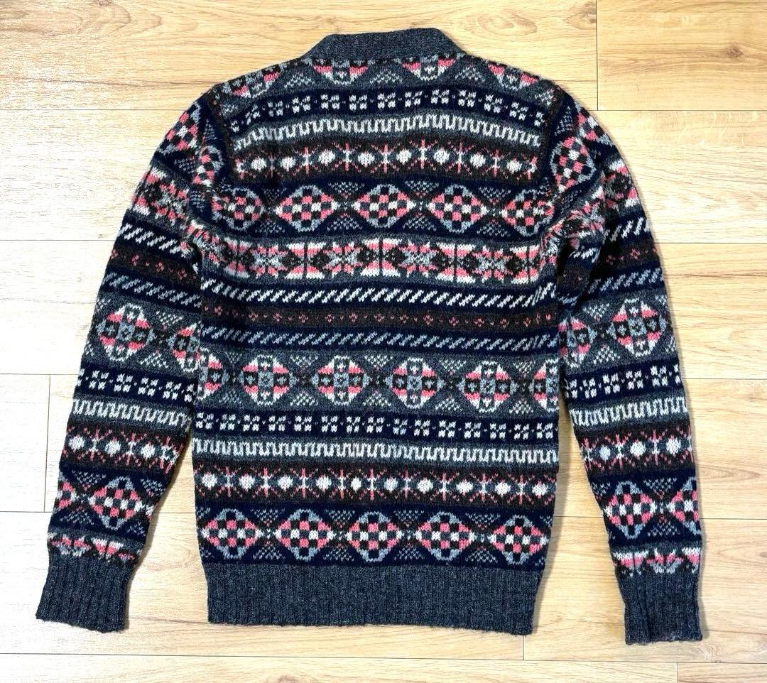 Jamieson’s ジャミーソンズ フェアアイル Vネックカーデガン