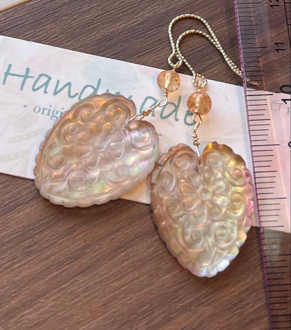 値下フィカスフラワーカービングピンクシラーが綺麗なブラウンマザオパ水晶ダブレット