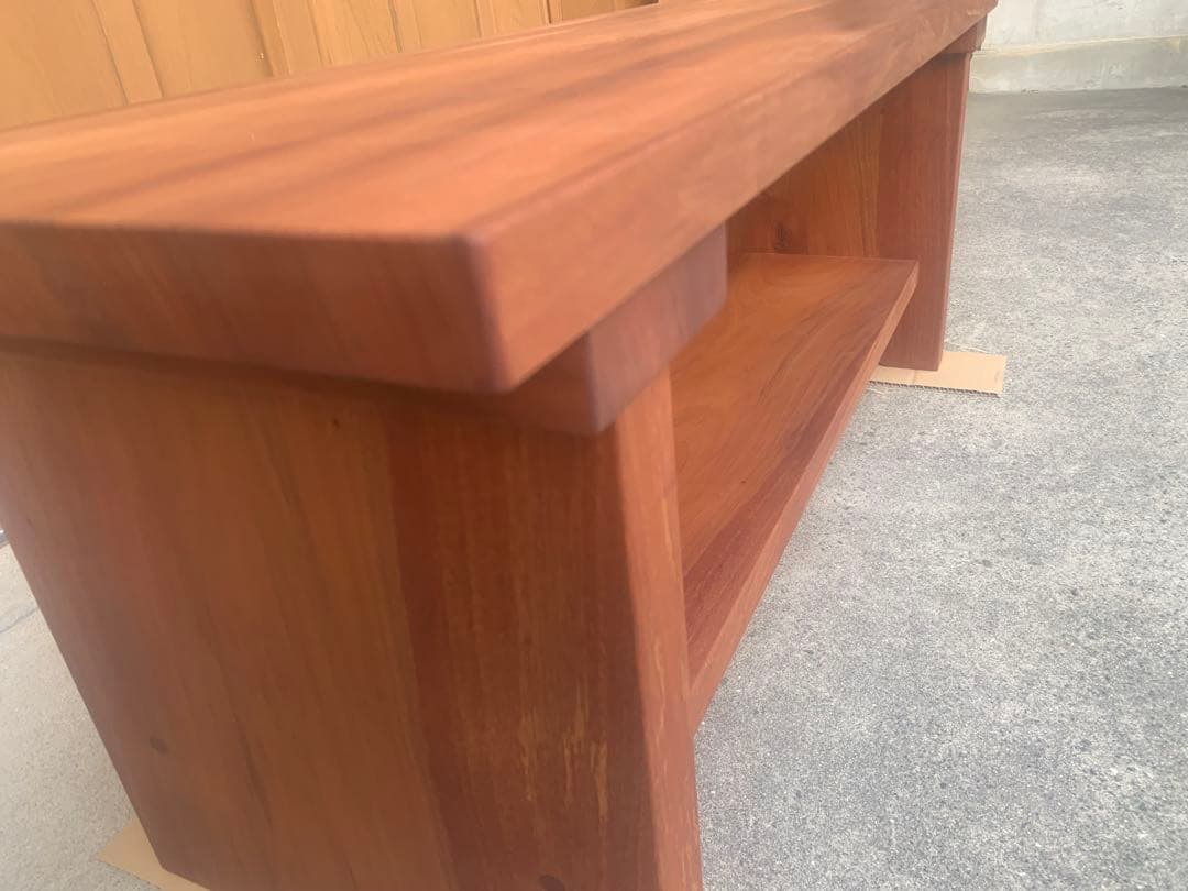 B﨓の木(タブ)サイドテーブル、TVボード、飾り棚〜重厚、高級感⤴️【MUKU】