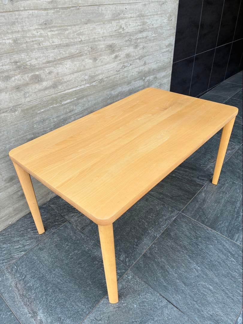 カリモク　ダイニングテーブル　幅135cm DU4820