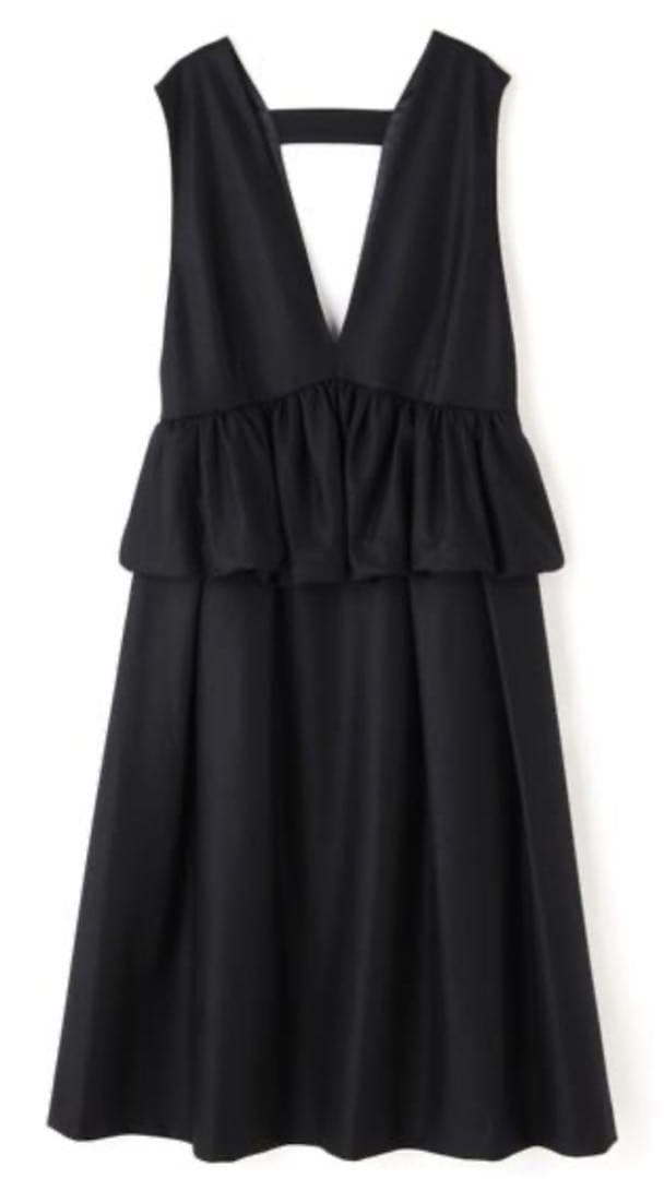 アドーア　【新品未使用タグあり】ウールバランサーワンピース