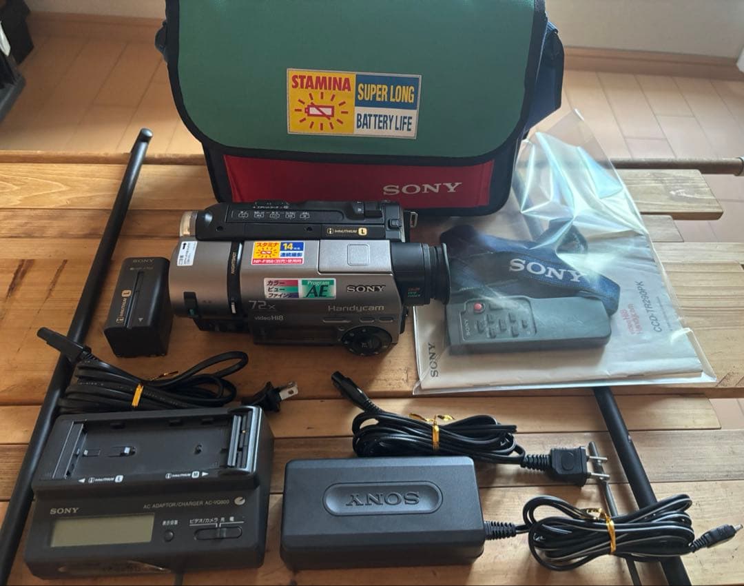 SONY ソニー CCD-TR290 Handycam video Hi8