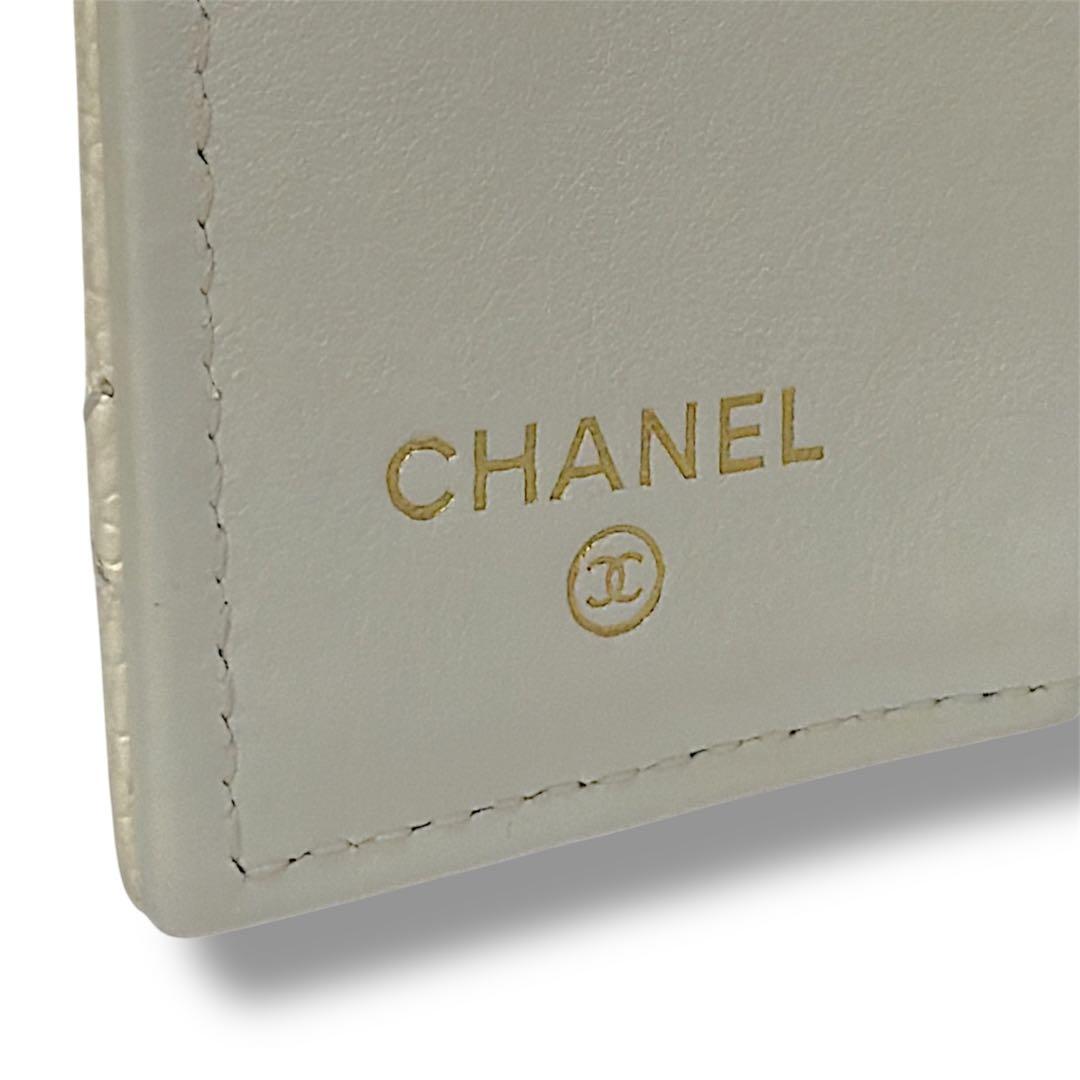 【CHANEL】シャネル財布☆コンパクトウォレット☆キャビアスキン☆美品☆付属品