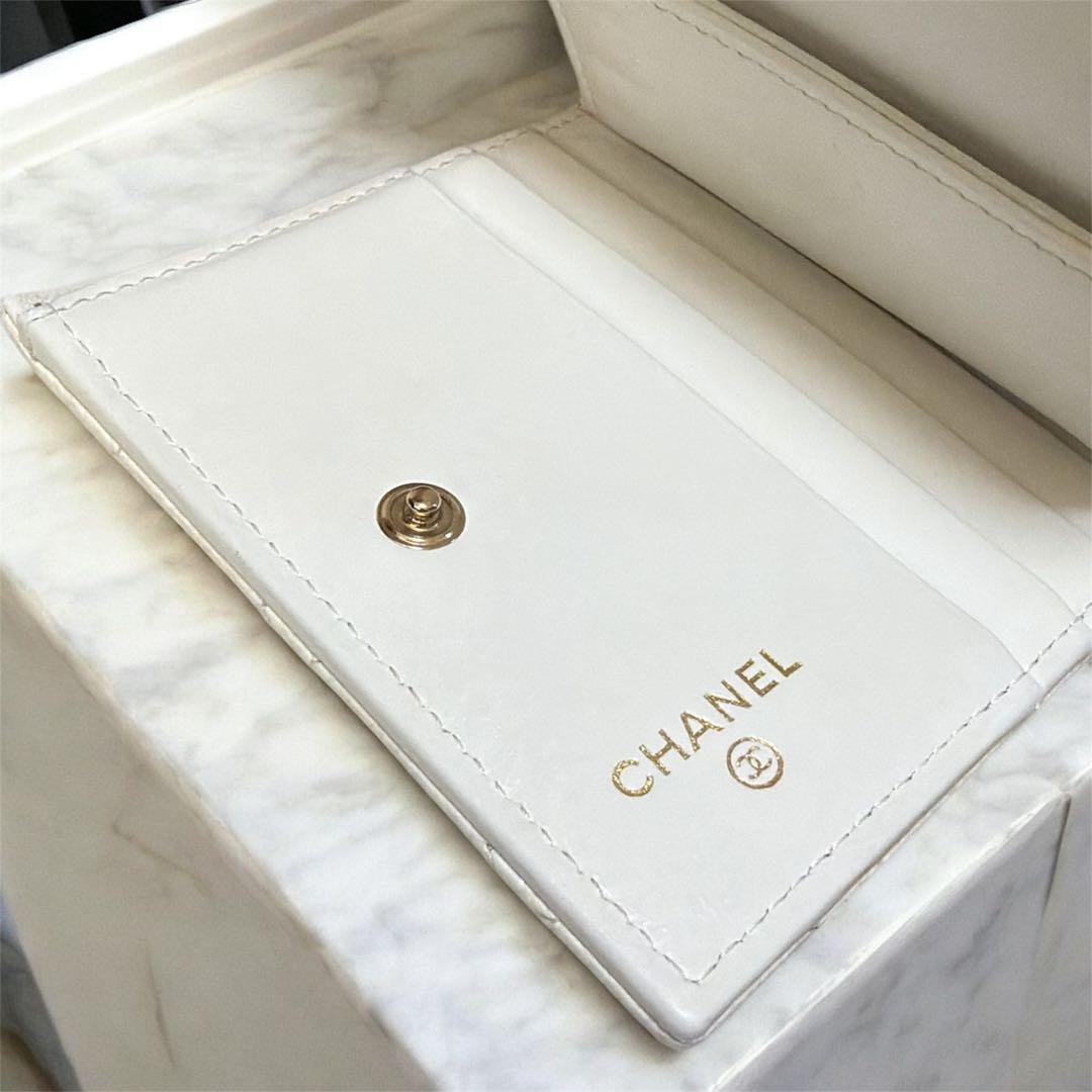 【CHANEL】シャネル財布☆コンパクトウォレット☆キャビアスキン☆美品☆付属品