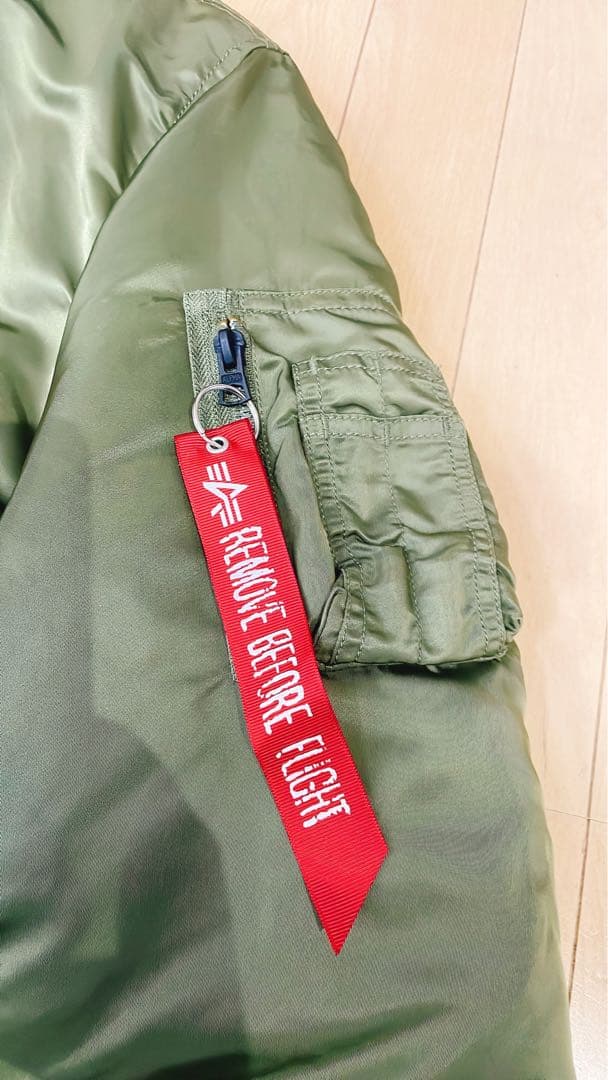 本日最終掲載！ALPHA INDUSTRIES MA-1 アウター カーキ XL