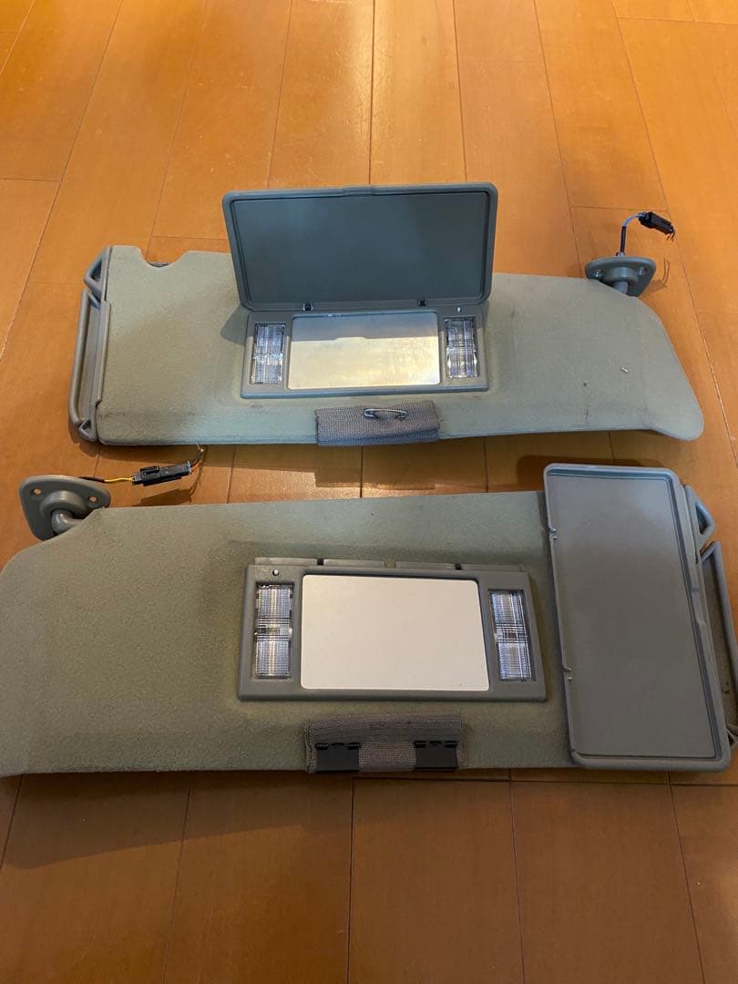 シボレー　タホ　サンバイザー　タン色　C/K サバーバン　C1500