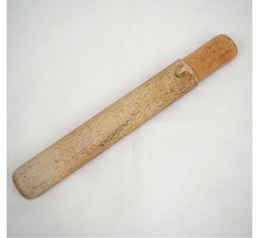 アキラ送料無料　江戸～明治期　在銘　細密彫刻煙管入れ