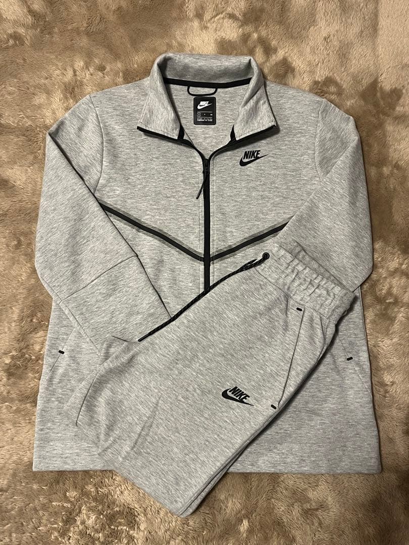 や*ね様 Sサイズ　ナイキ　テックフリース　セットアップ　希少サイズ
