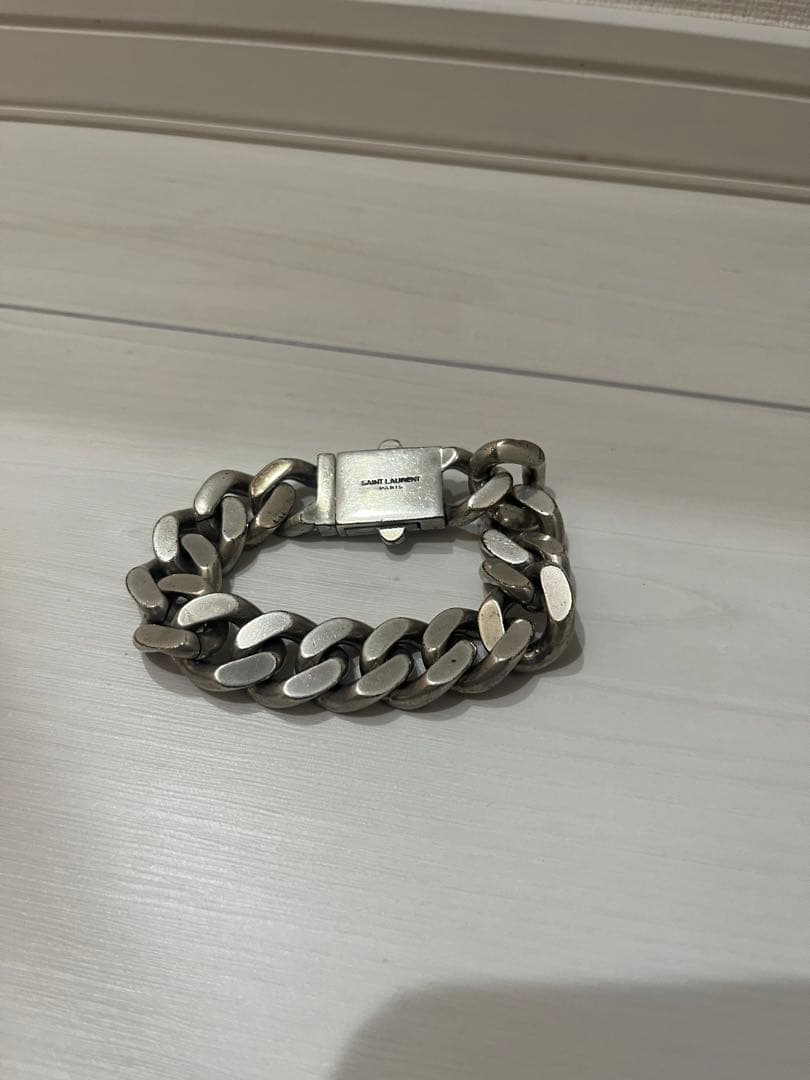 サンローラン SAINTLAURENT メタルロゴ刻印 ブレスレット