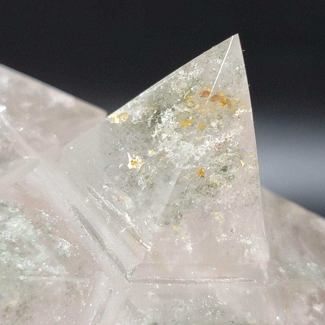 【虹入り】天然ガーデンクオーツア ステロイド スタンドつき★ 六芒星 ★ 五芒星