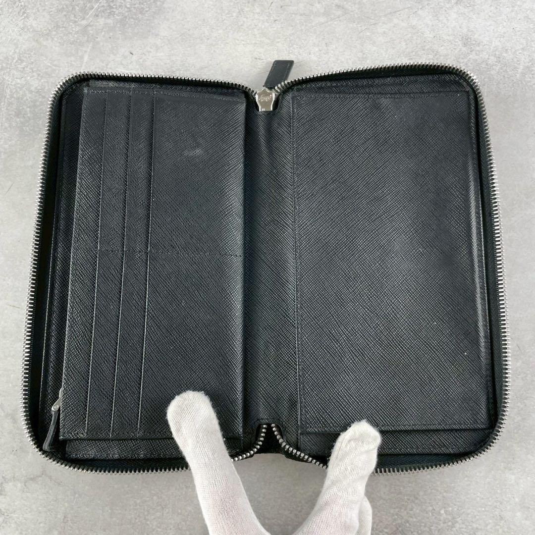 PRADA サフィアーノトライアングル 長財布 オーガナイザー IC搭載 黒