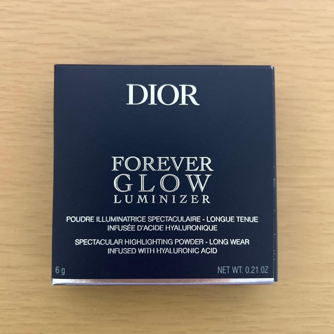Dior スキンフォーエヴァー グロウ ルミナイザー (ホリデー2025限定品)