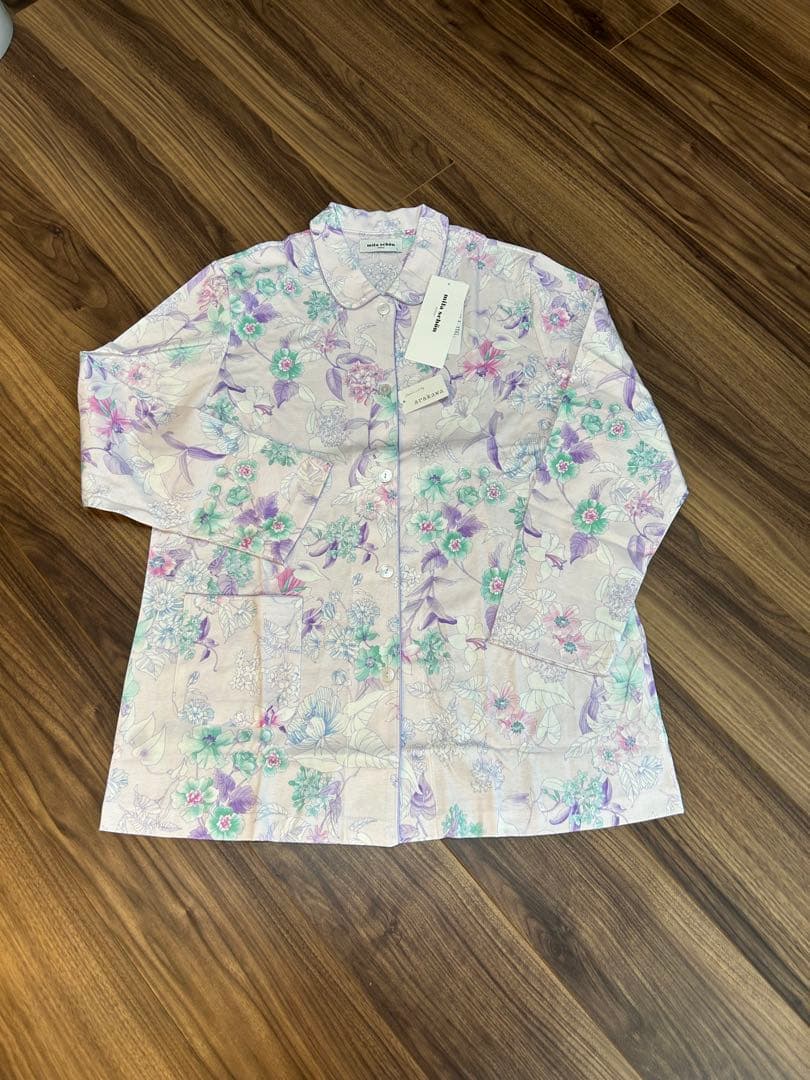 定価18700円ミラショーン☆秋から春スリーシーズンパジャマ　綿100% 高級