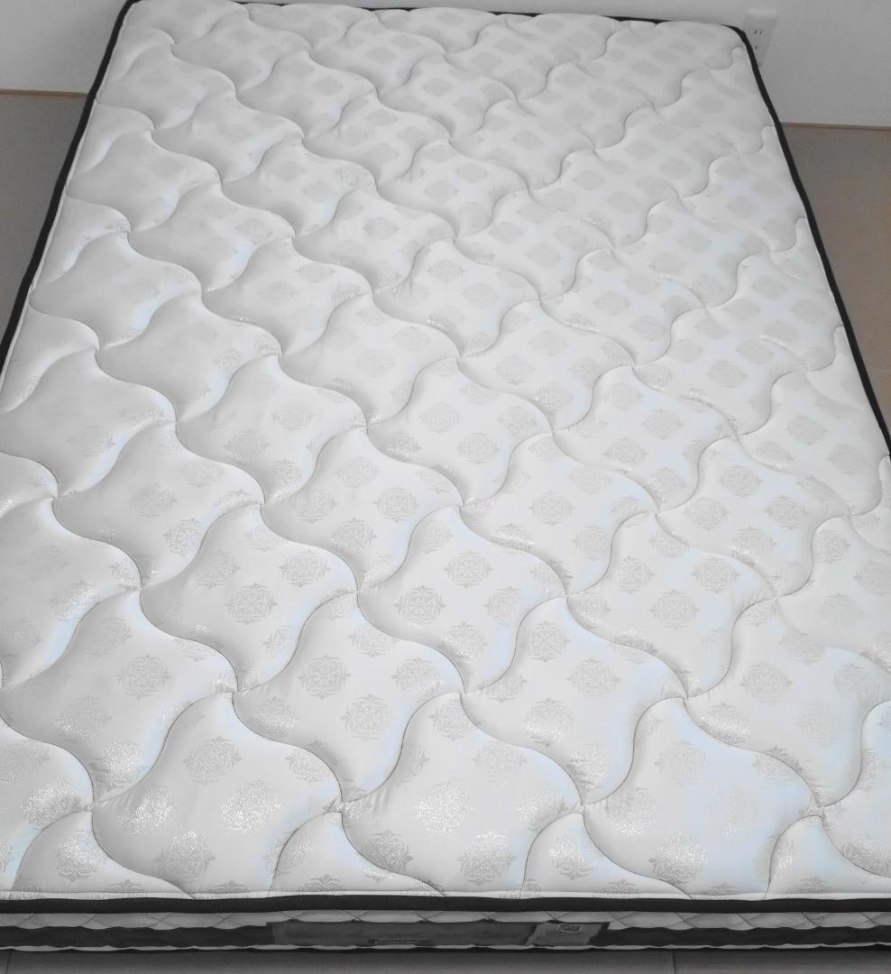 【美品】フランスベッド “アネロッソ” マットレス