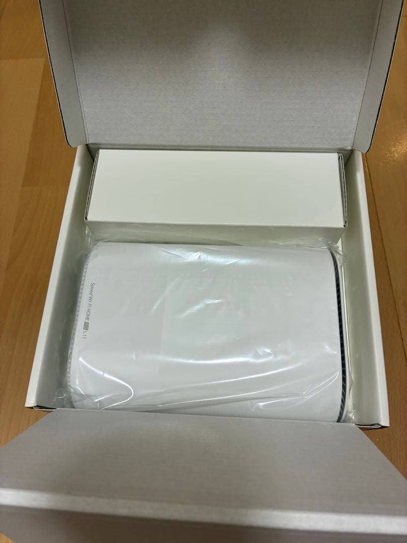 Speed Wi-Fi  5G L11 ZTE ホワイト